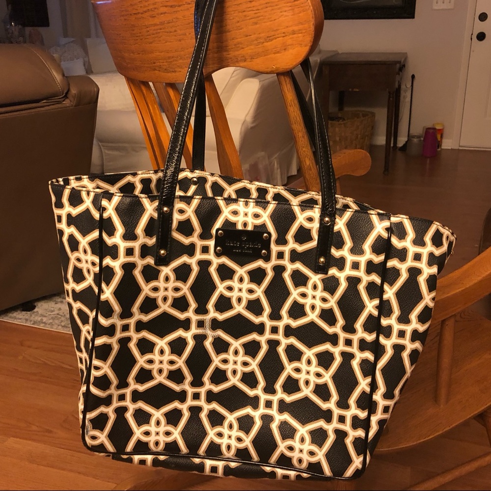 Handbag